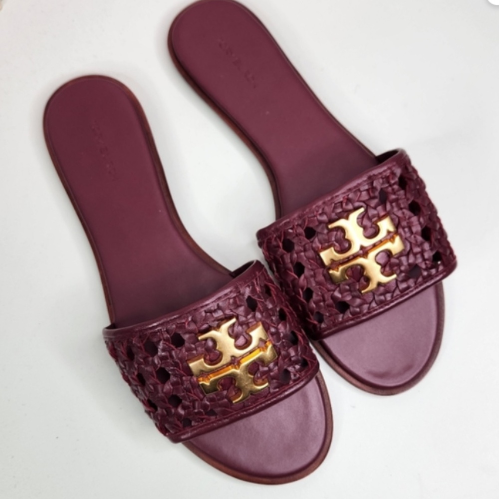 Tory Burch Sandals color Burgundy